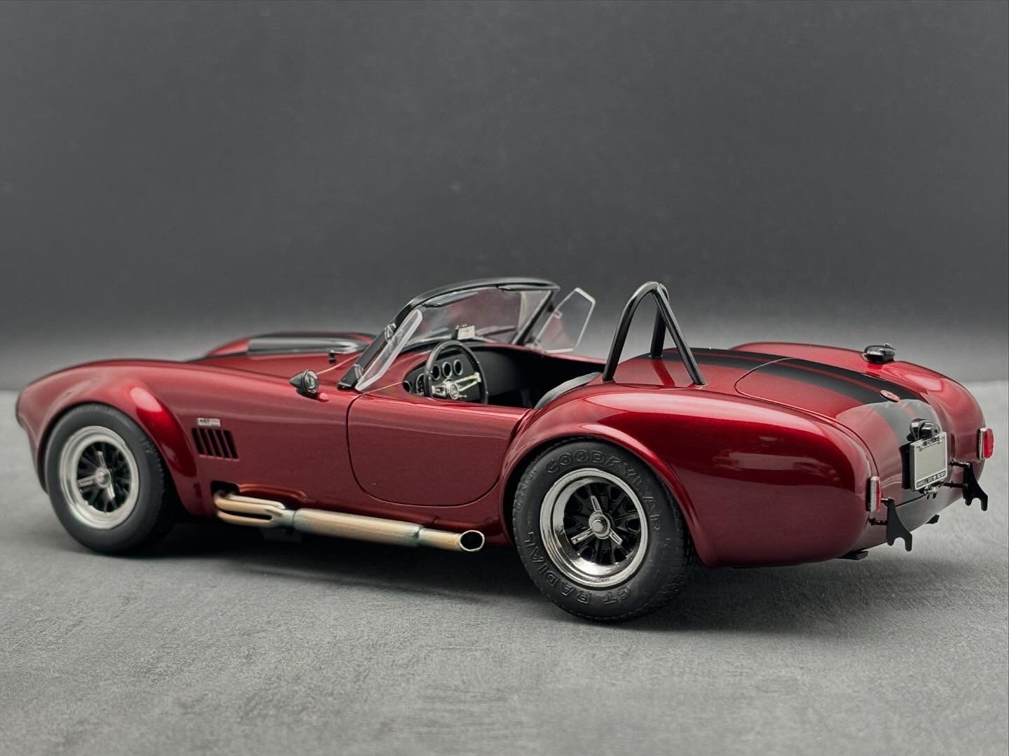 SHELBY COBRA 427 S/C MONOGRAM 1/24 instagram ＠kuro motors