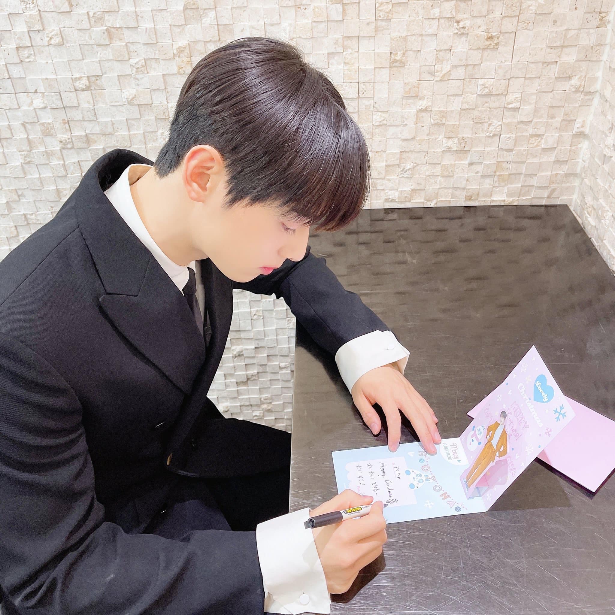 ASTRO_POPUP ASTRO's Christmas card message Behind #CHAEUNWOO ver