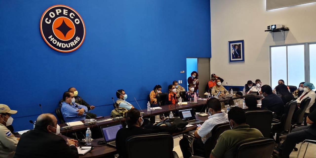 COPECO - #Ahora se desarrolla en #Copeco reunión para la...