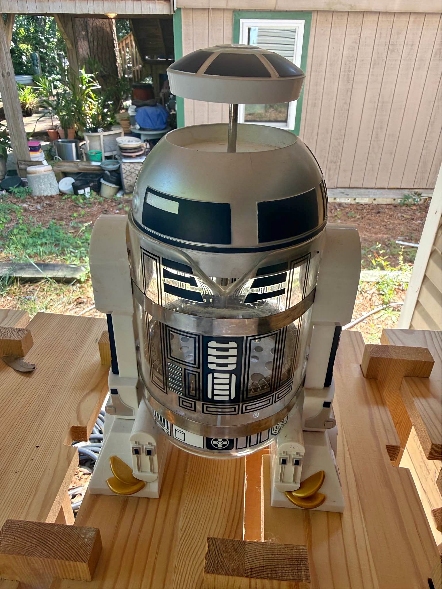Star Wars R2-D2 French Press - French Presses - Kill Devil Hills, North ...
