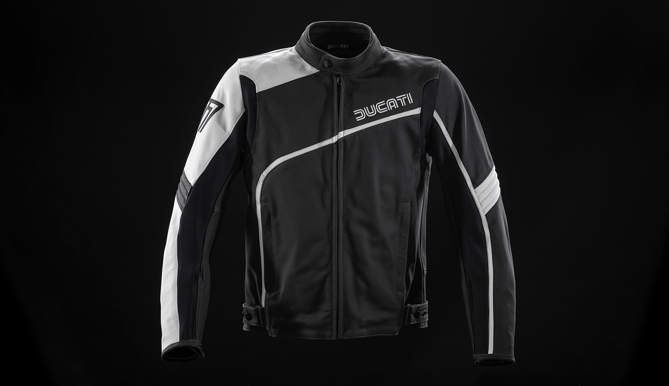 The Ducati 77 line leather jacket, takes its name from the year in