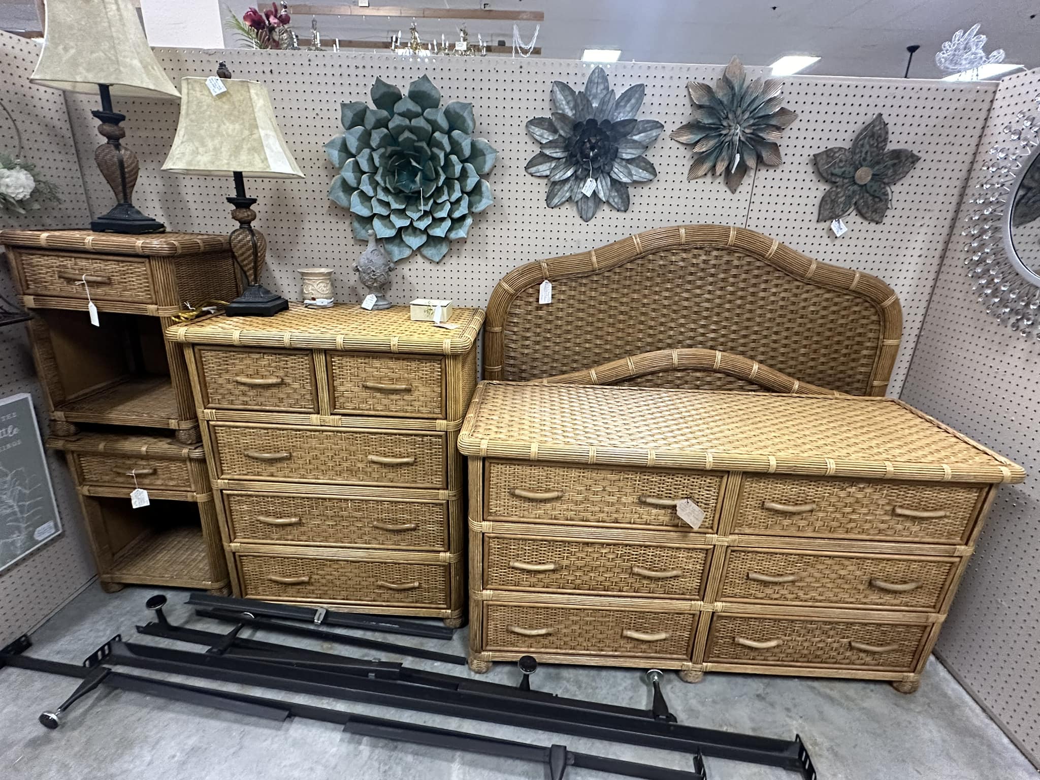 Sitemapcdatahttpswuwkniqoocompier One Wicker Bedroom Furniturenull