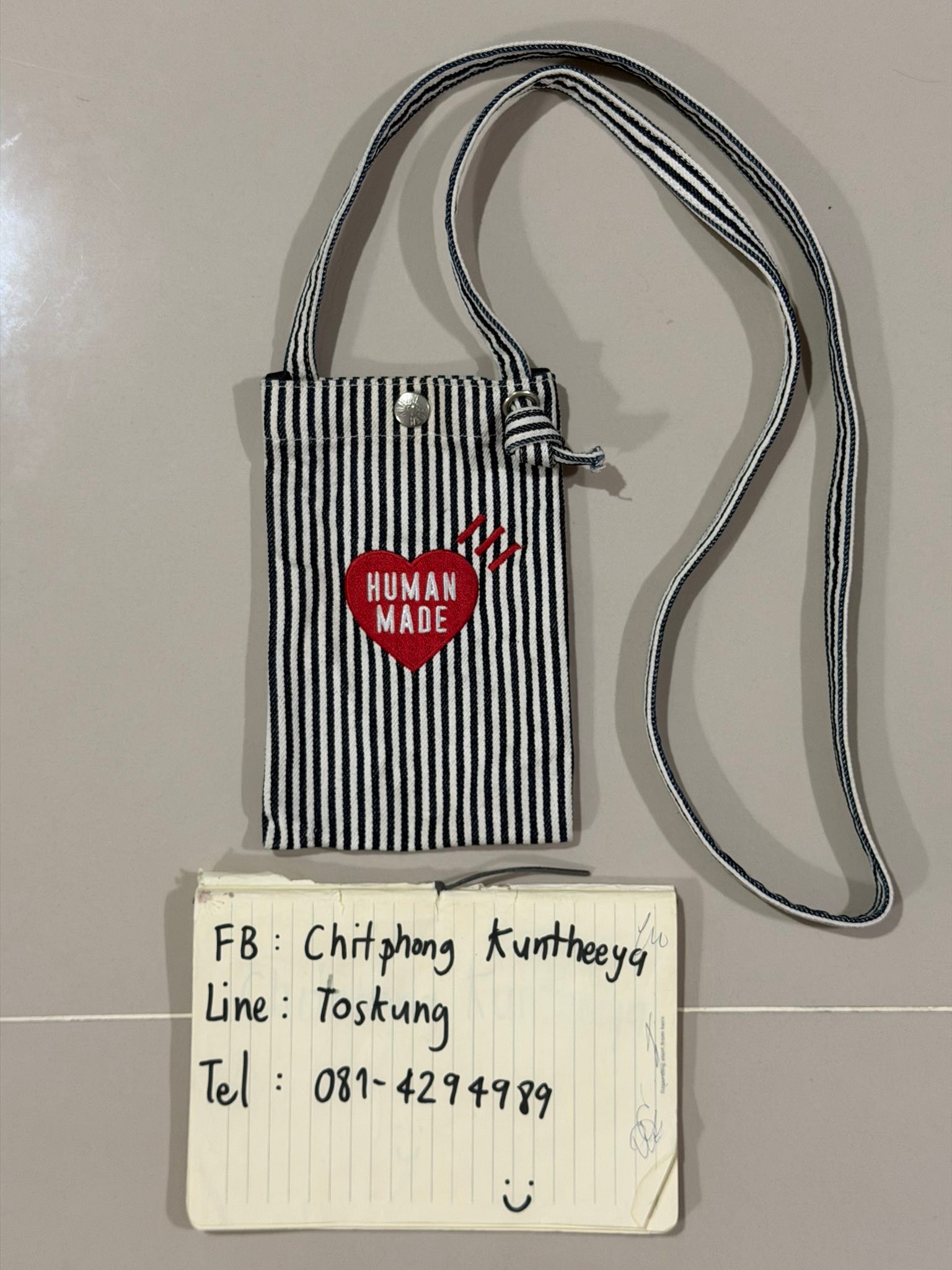 ปล่อยของใช้ส่วนตัวครับ? 1. Human Made Hickory Mini Shoulder Bag 