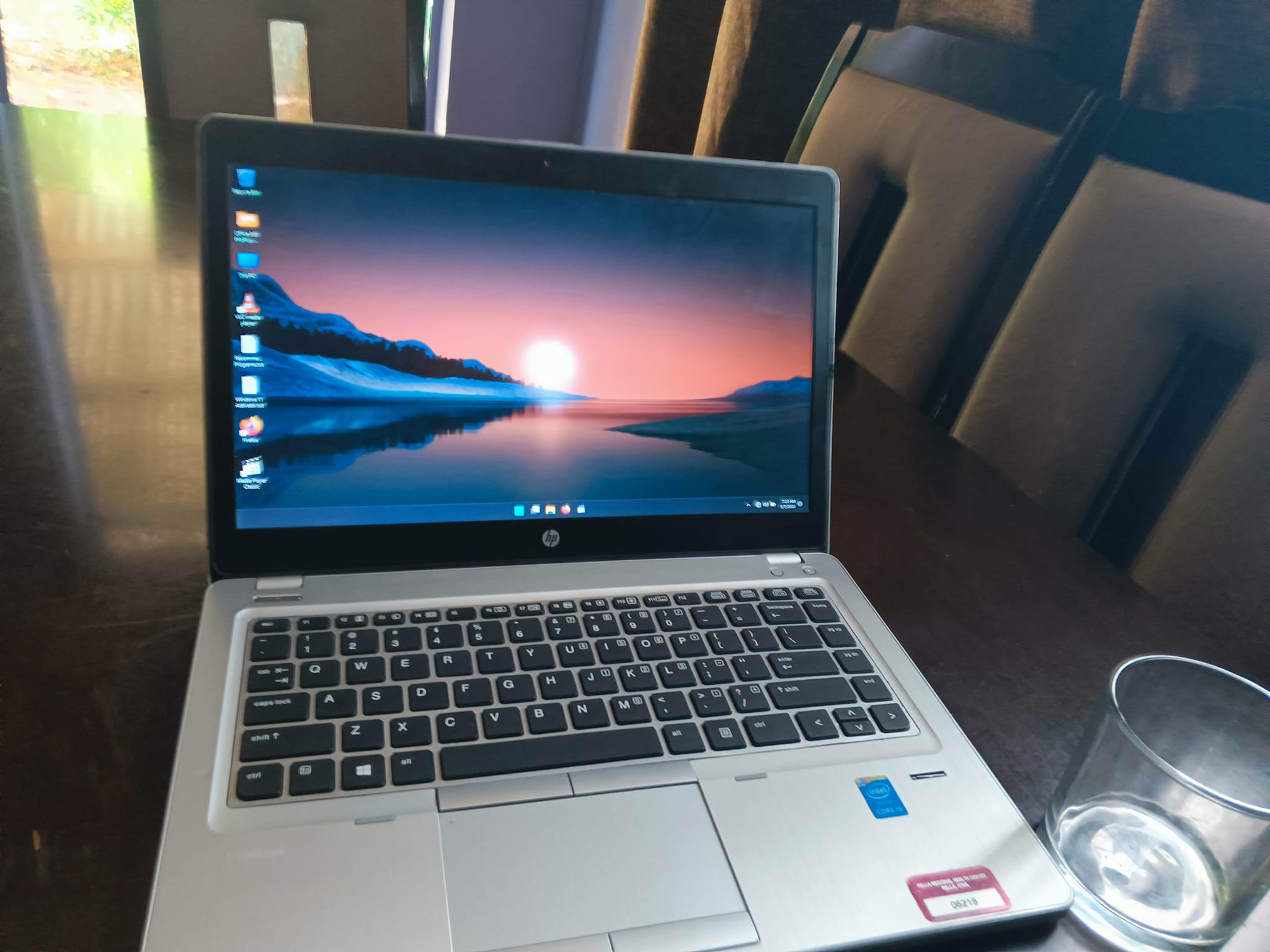 Hp folio Core i7 Ram 8gb expandable Rom 500gb Battery excellent 