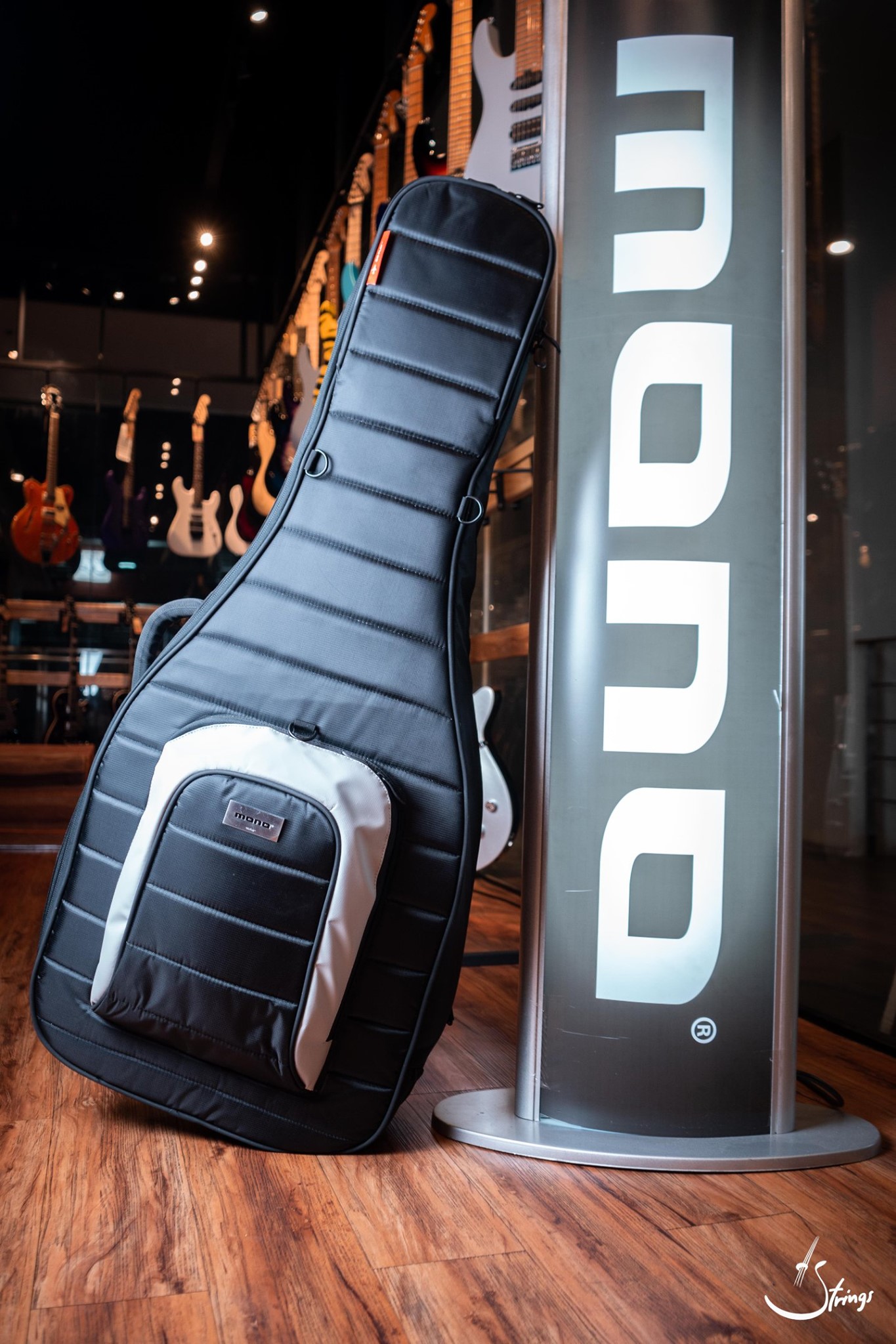 🧡🖤 Mono... - Strings Shop (One Stop Guitar Shop in Thailand) | Facebook