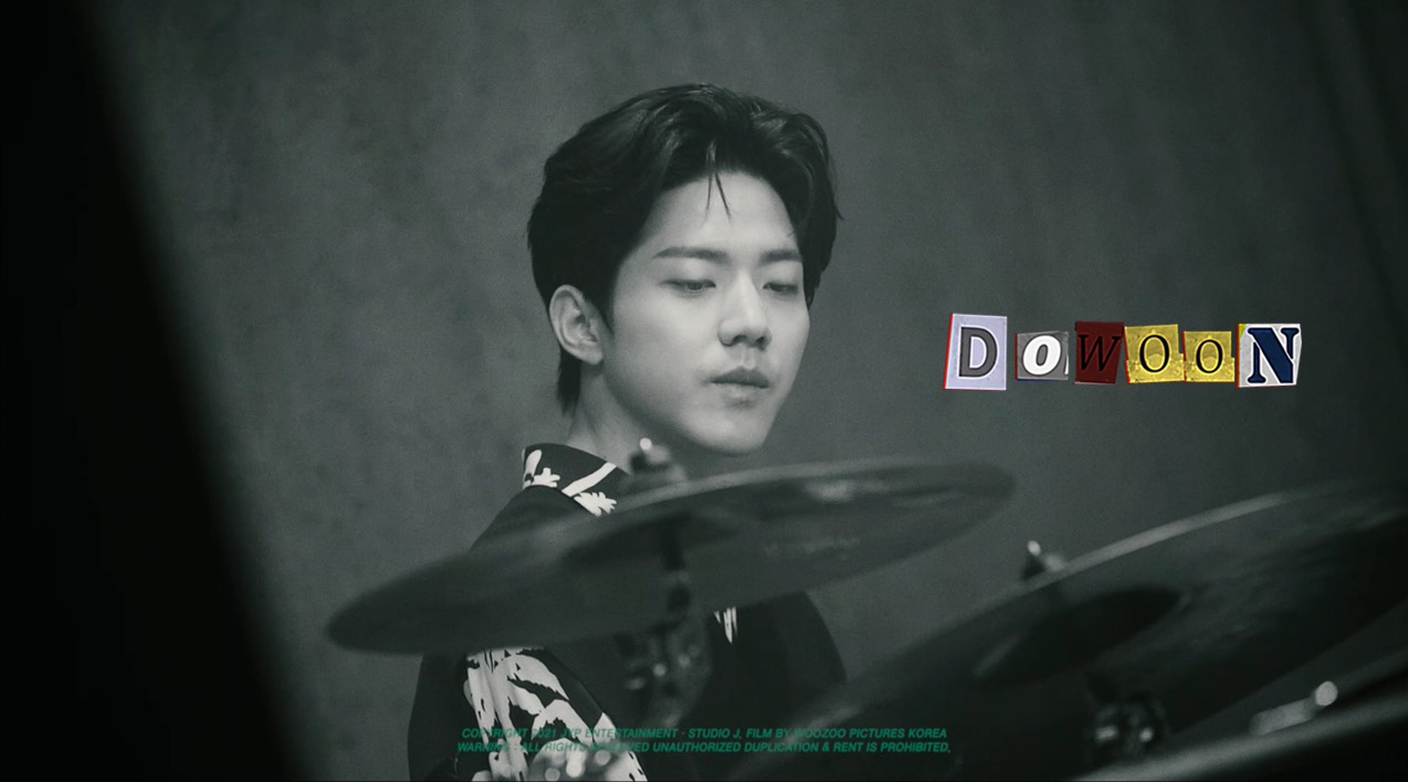 DAY6 (Even of Day) <Right Through Me> Concept Film #도운 youtu.be 