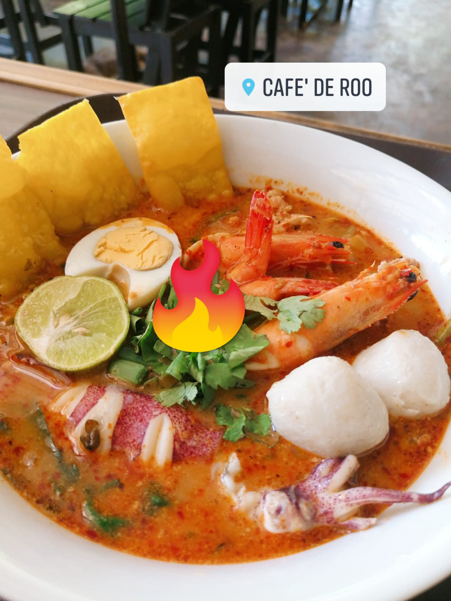 Cafe' de ROO - 🌤️เที่ยงล๊าววว🌤️ รับเตี๋ยวต้มยำทะเล 🍜...