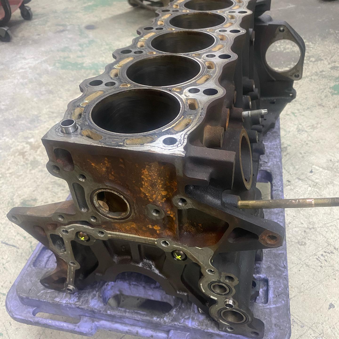 2JZノンターボシリンダーブロックのターボ加工をします。 SR20と共に