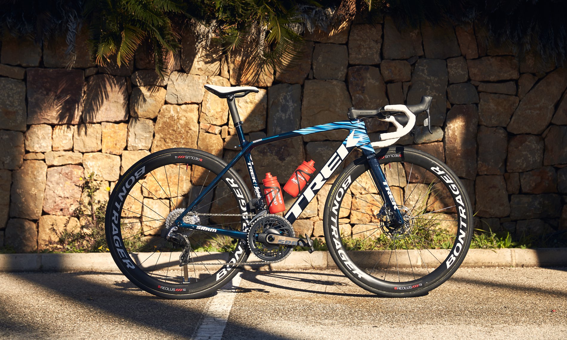 Sram road bikes with red etap axs