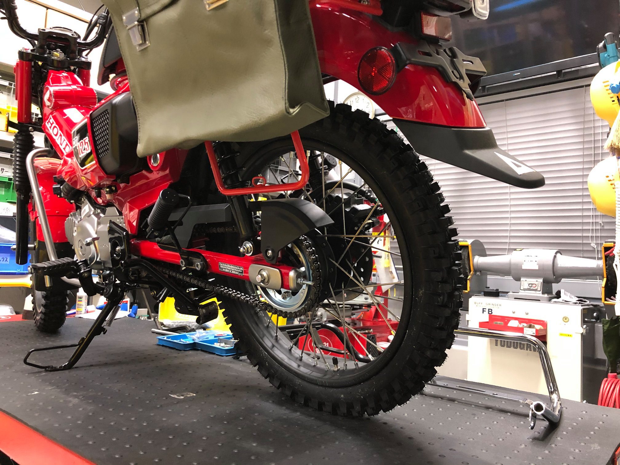 CT125ハンターカブにTIMSUN(ティムソン)バイクタイヤ スタンダード