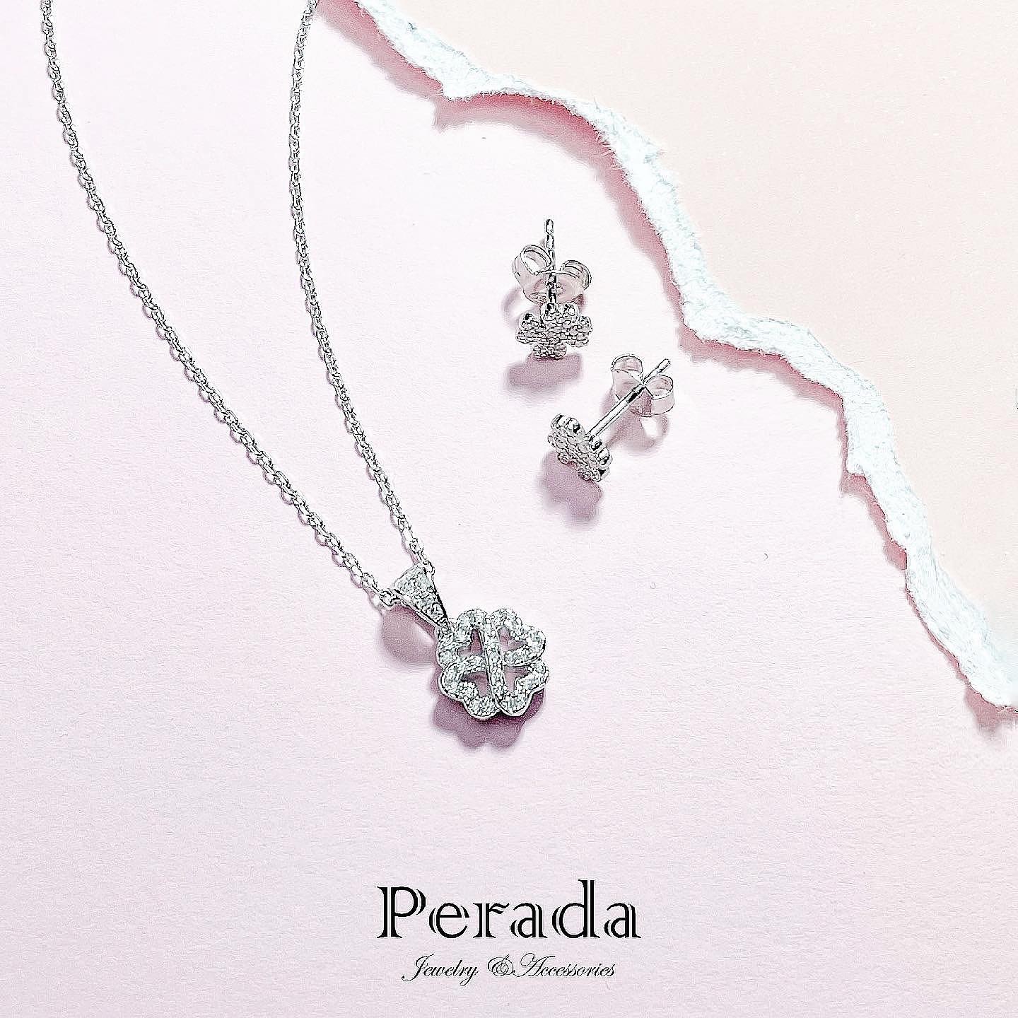 Set🍀ใบโคลเวอร์ 🍀... - Perada Jewelry&Accessories | Facebook