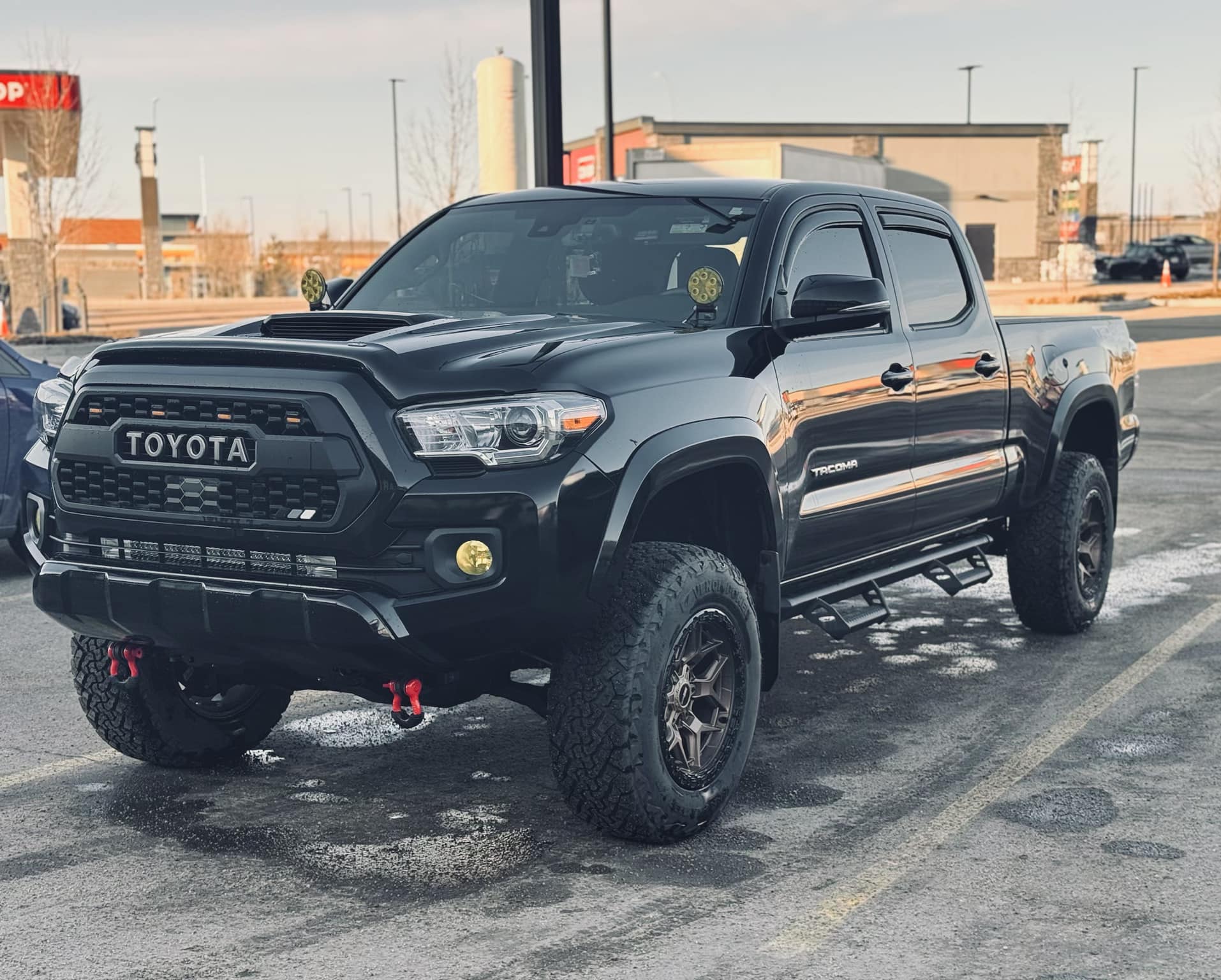 What size tires for 17-18 inch aftermarket rims?