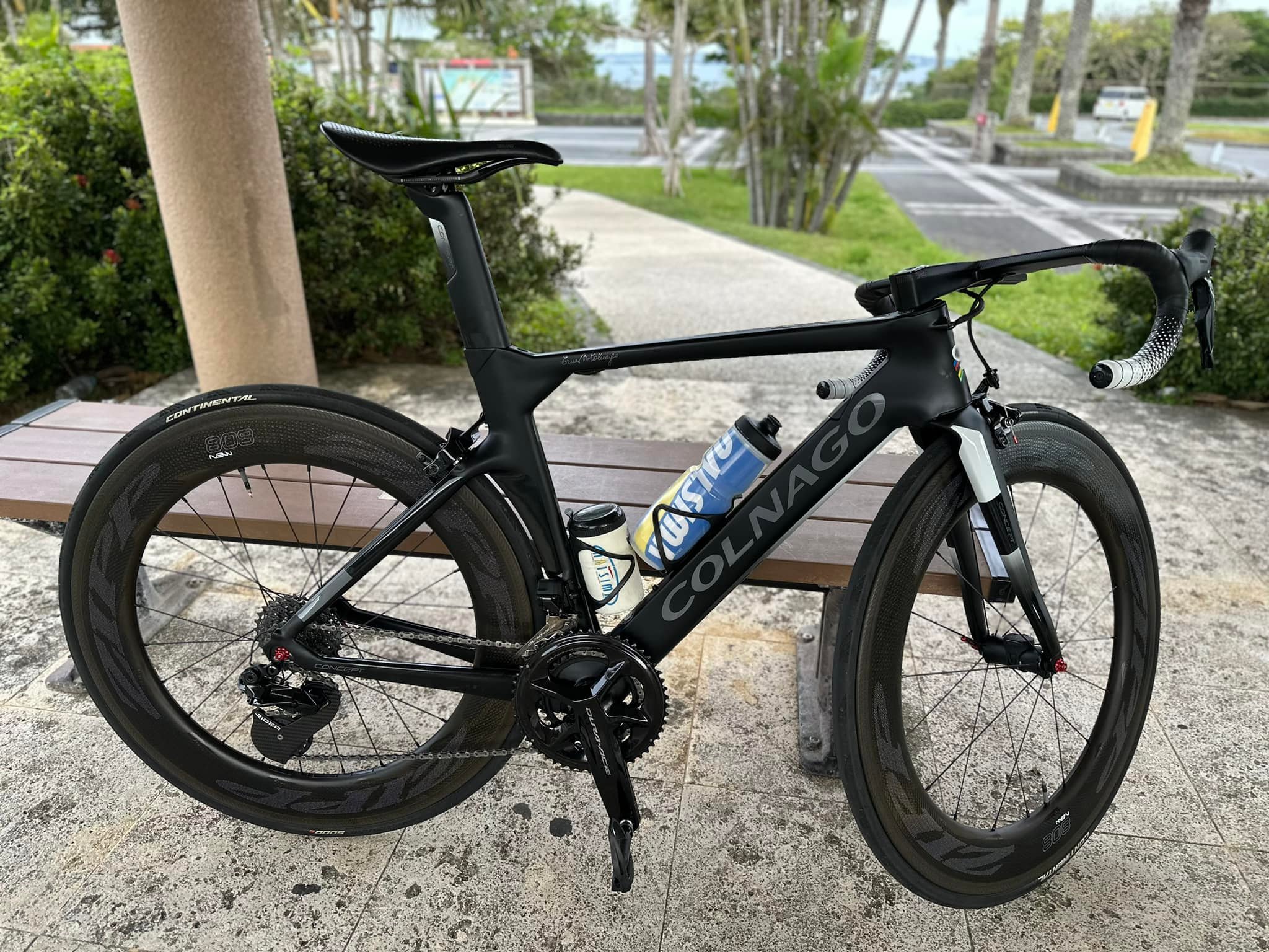 Colnago Concept 🚲💣🎯 📸: @obj_alfalasi Credit: @sameethelegend