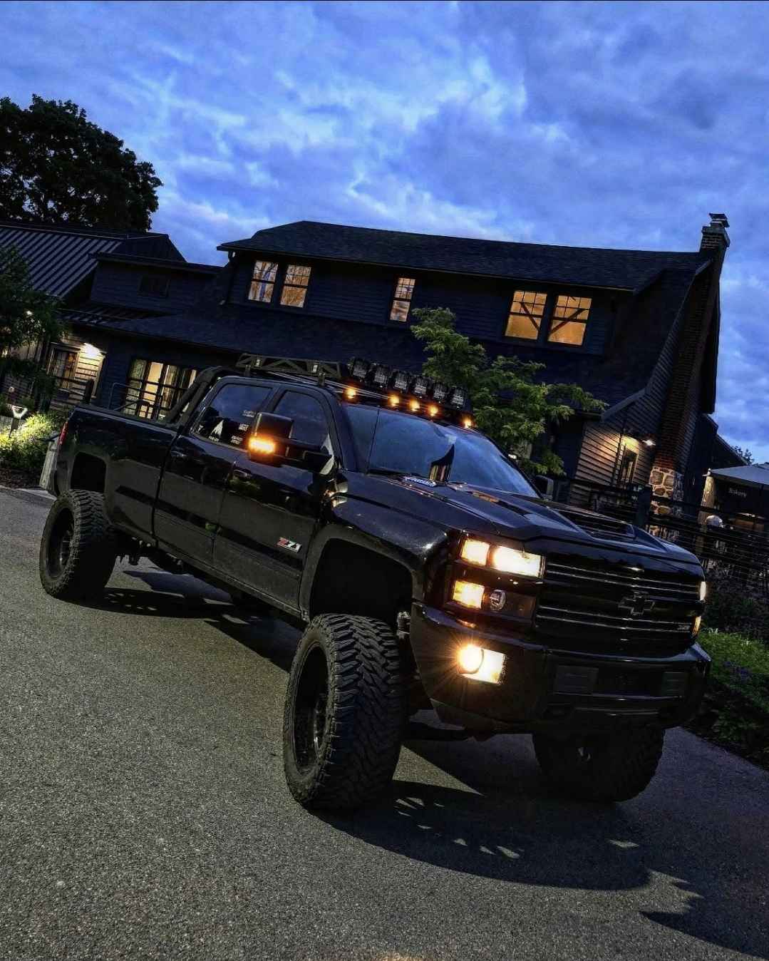 2017 Chevrolet Silverado 2500 HD Crew Cab · LTZ Pickup 4D 8 ft - Cars ...