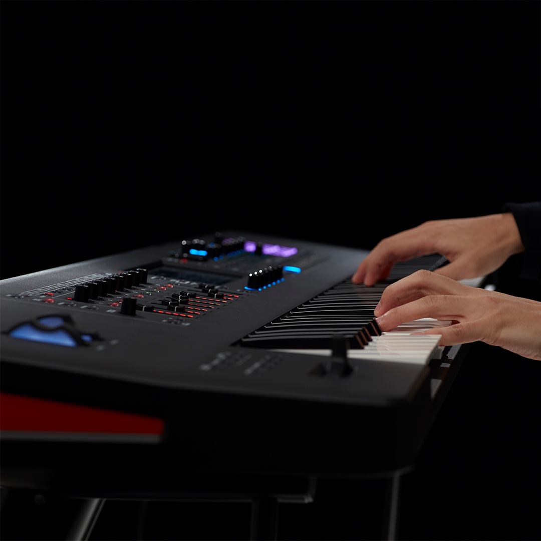 Roland SYNTH + AIRA - A whole new world of sampled sounds is now ...