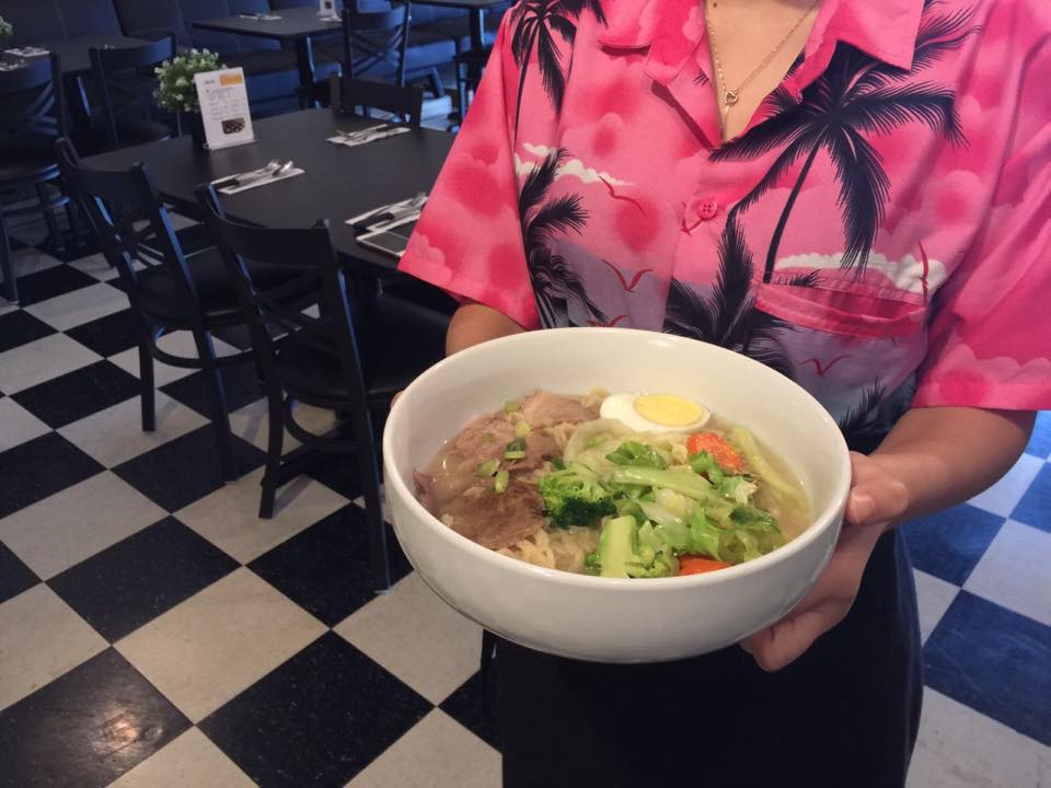 Hula Hawaiian Kitchen | Springfield MO