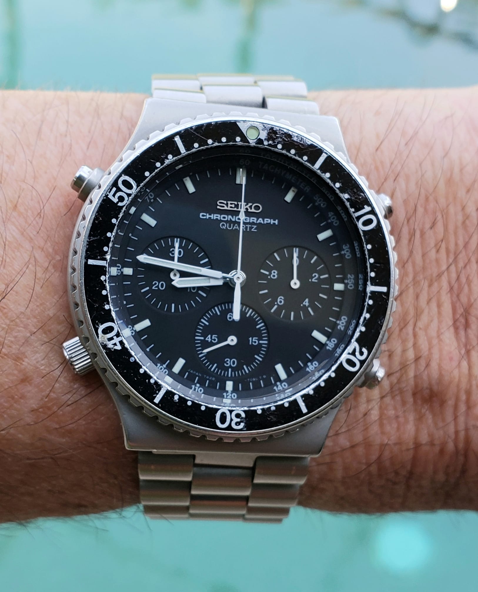 Seiko 7a28 7040 analogue quartz chronograph from 1983