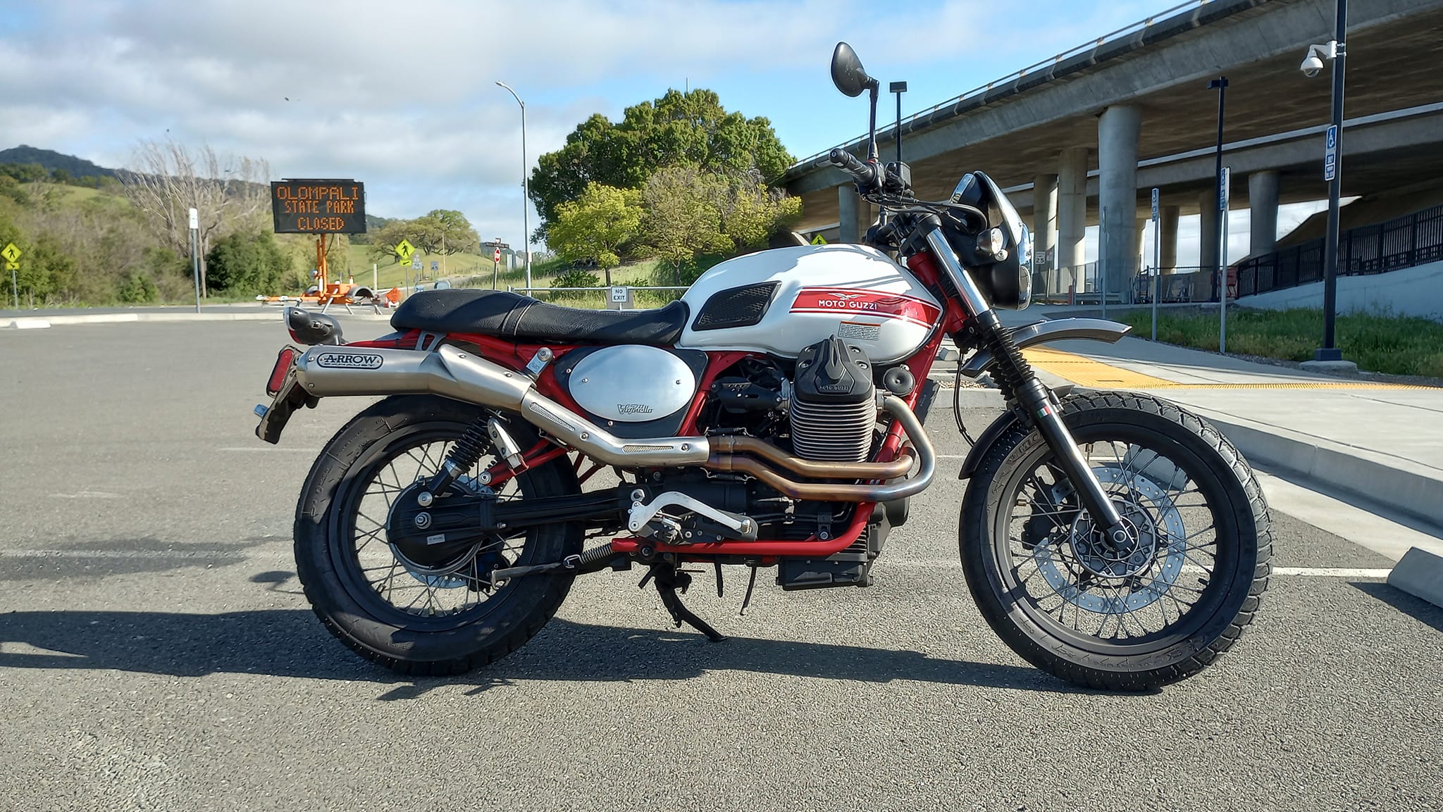 Reliable 16 v7ii motorcycle with 42k miles