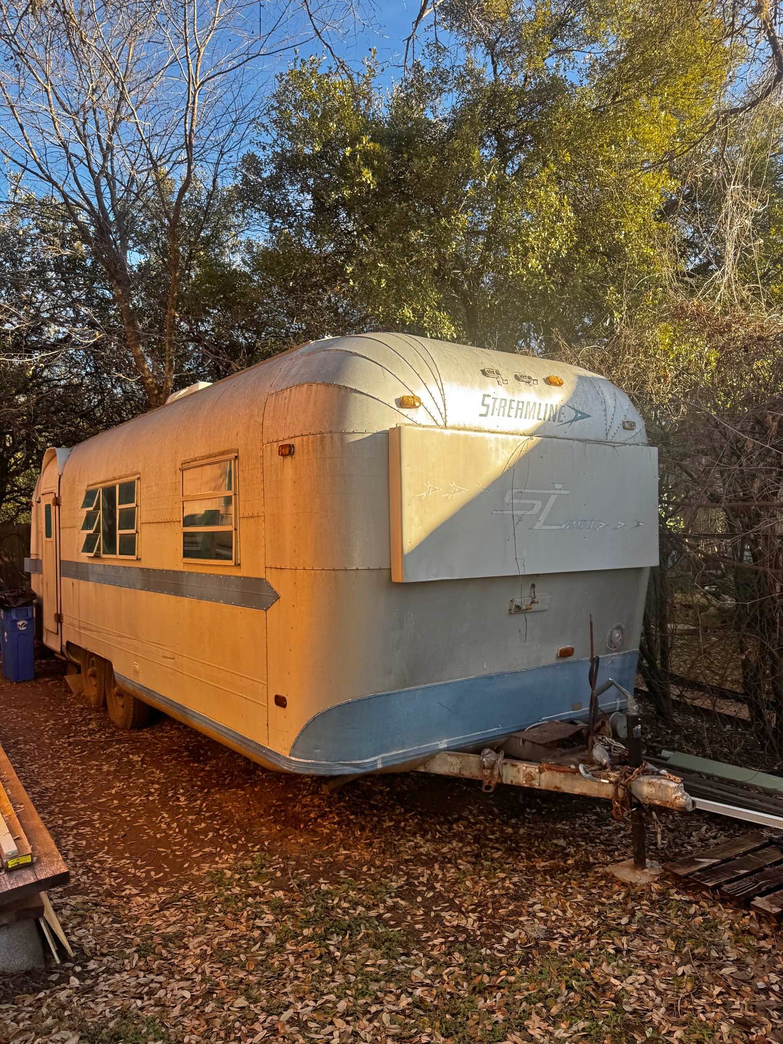 Vintage Streamline Camper - RVs & Campers - Volente, Texas | Facebook ...