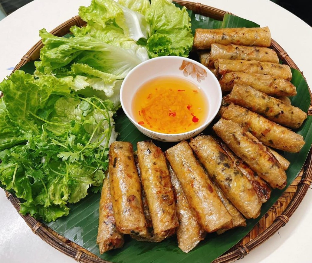 Cách làm nem rán vừa giòn vừa ngon... - CƠM NGON CHỒNG NẤU | Facebook
