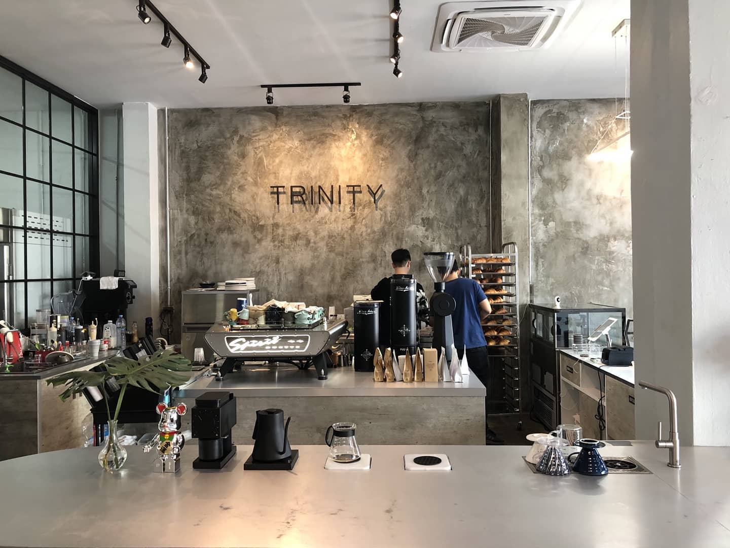 Coffeeacs - กาแฟดี ขนมปังอร่อยจัด #coffeeacs #trinitycafe...