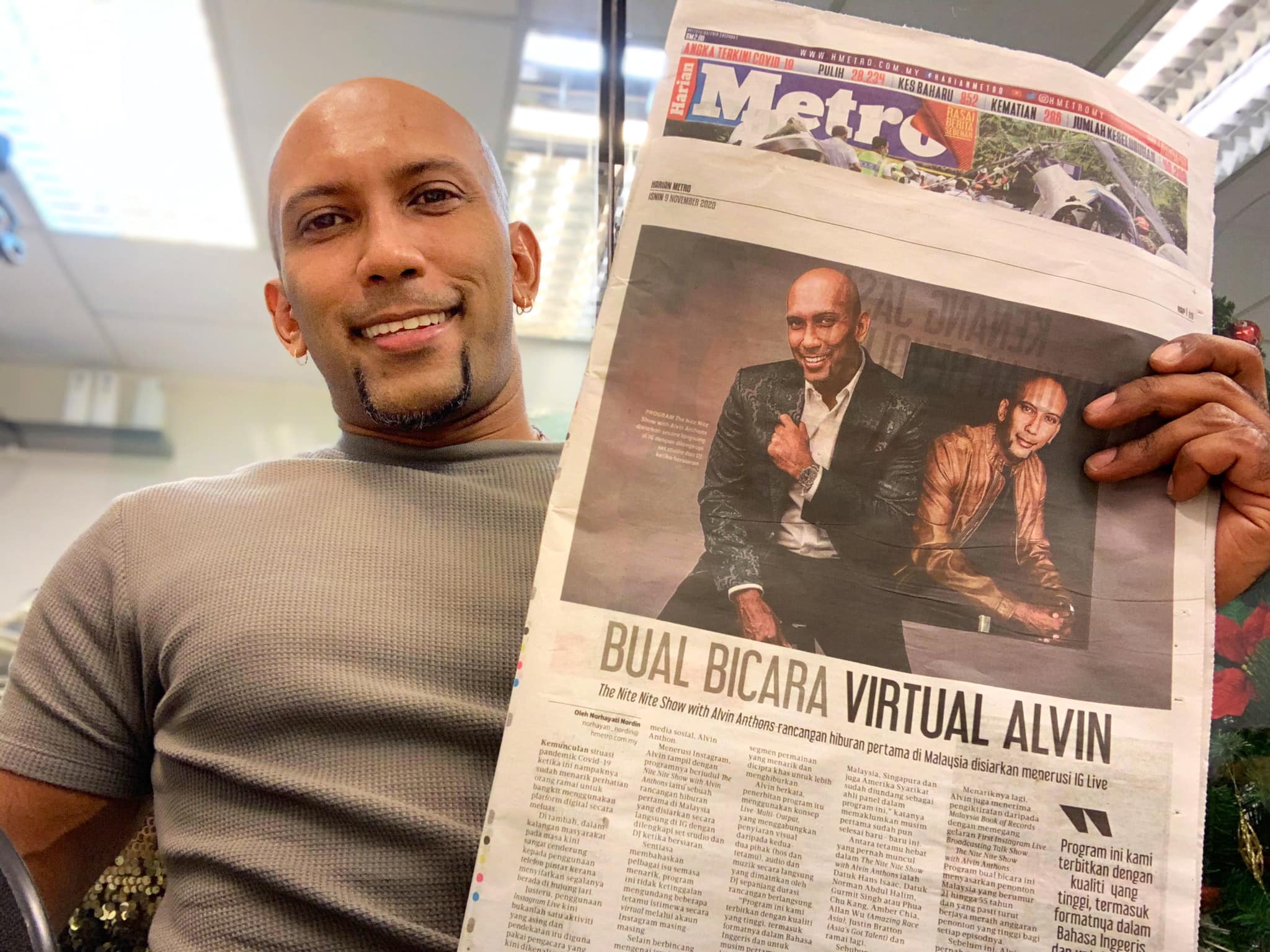 Alvin Anthons We Received A Full Page Feature On Harian Metro Today 09 11 2020 Terima Kasih Theniteniteshowwithalvinanthons Theniteniteshow Niteniteshow Talkshow Host Interview Live Comedy Entertainment Livestream Webseries