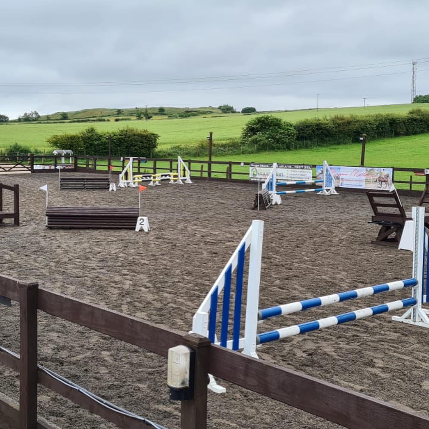Our arena show cross is now up... - Highfield House Stables