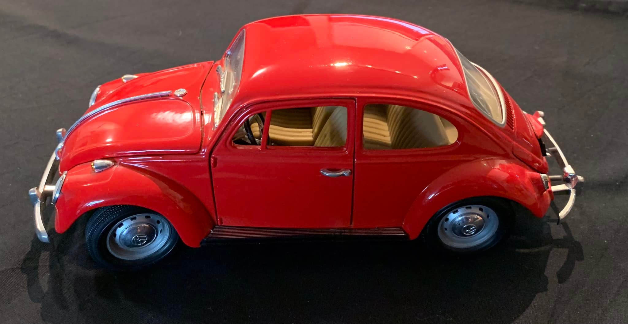 1967 Volkswagen Beetle - Road Signature 1/18.