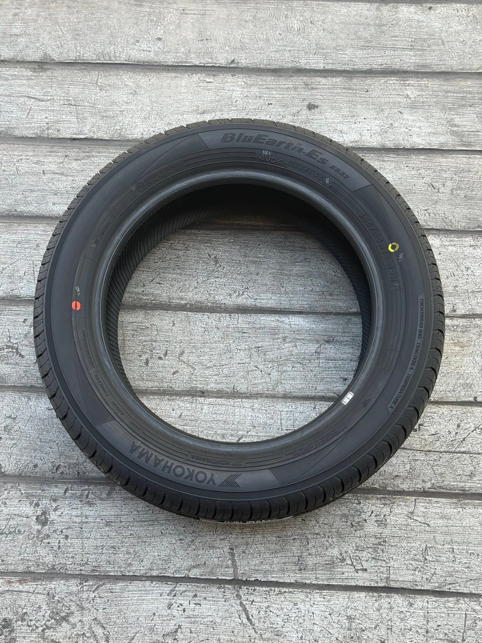 FORSALE: Yokohama BluEarth-Es