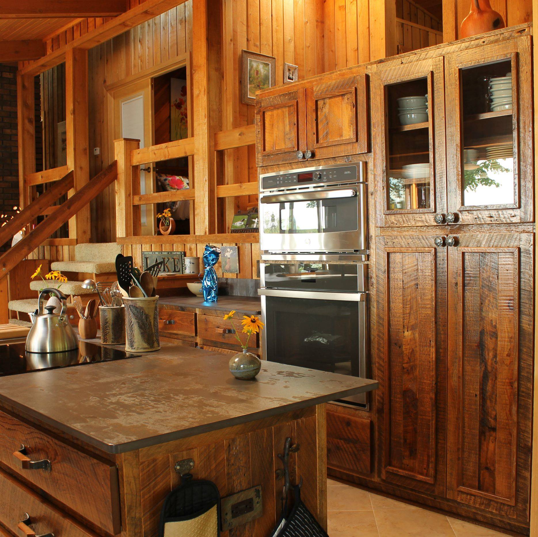 Reclaimed Rustic Woodworks