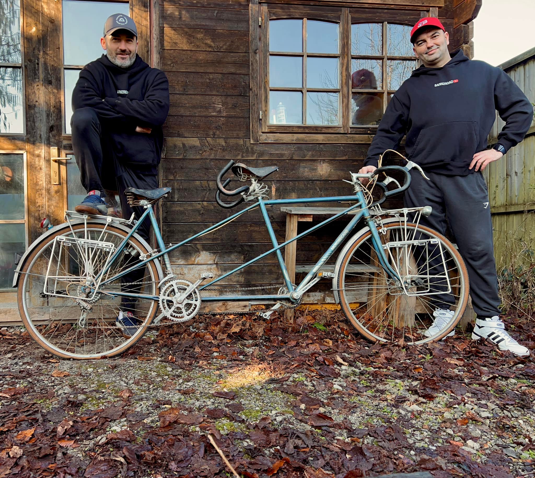 Hey, A beautiful Motobecane Tandem from 1975 has fallen into our  display picture 1