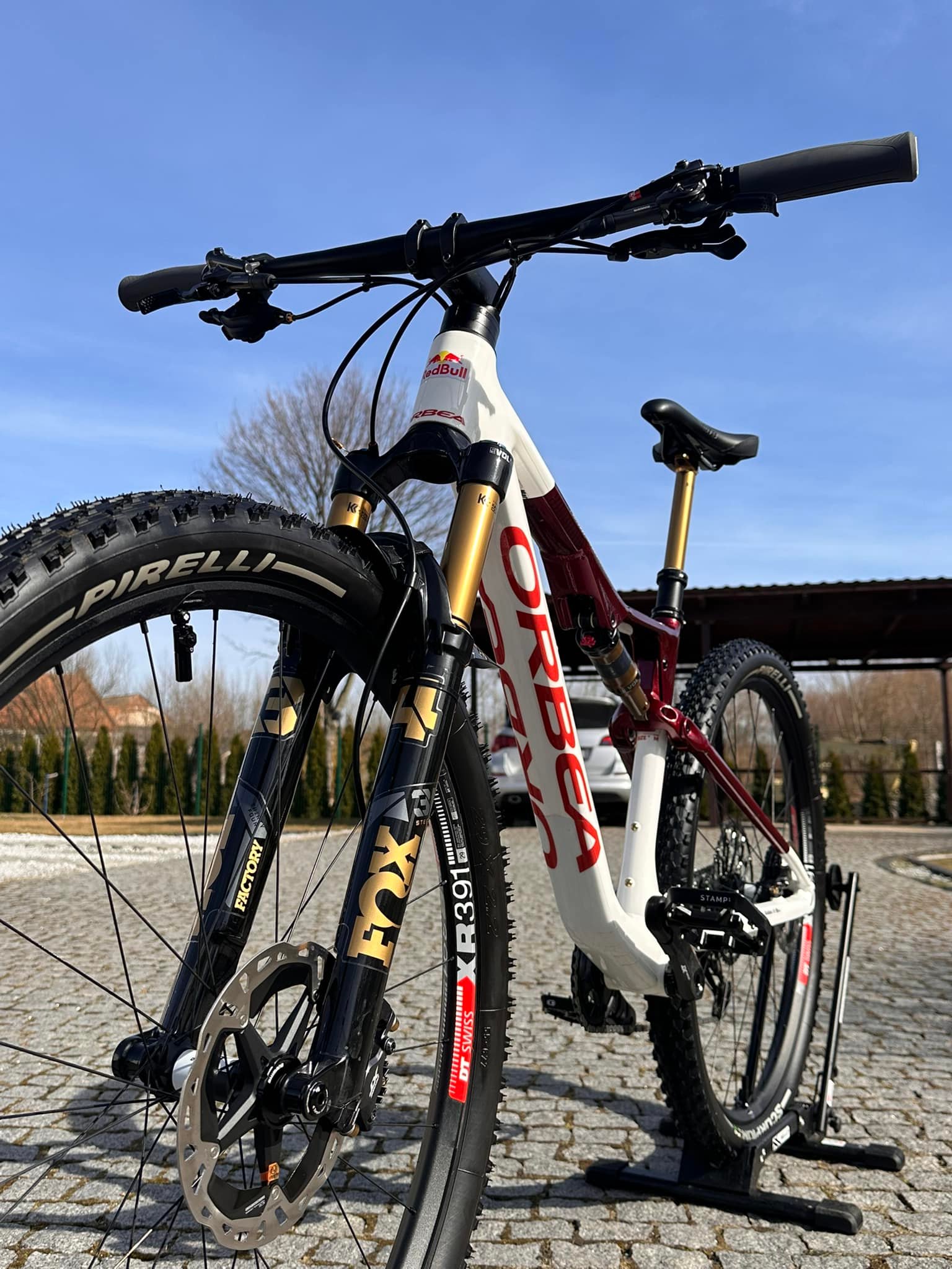 Orbea Oiz H30 Alu Upgrade 2023 > 2025 Fox 32-34 Kashima dt Swiss