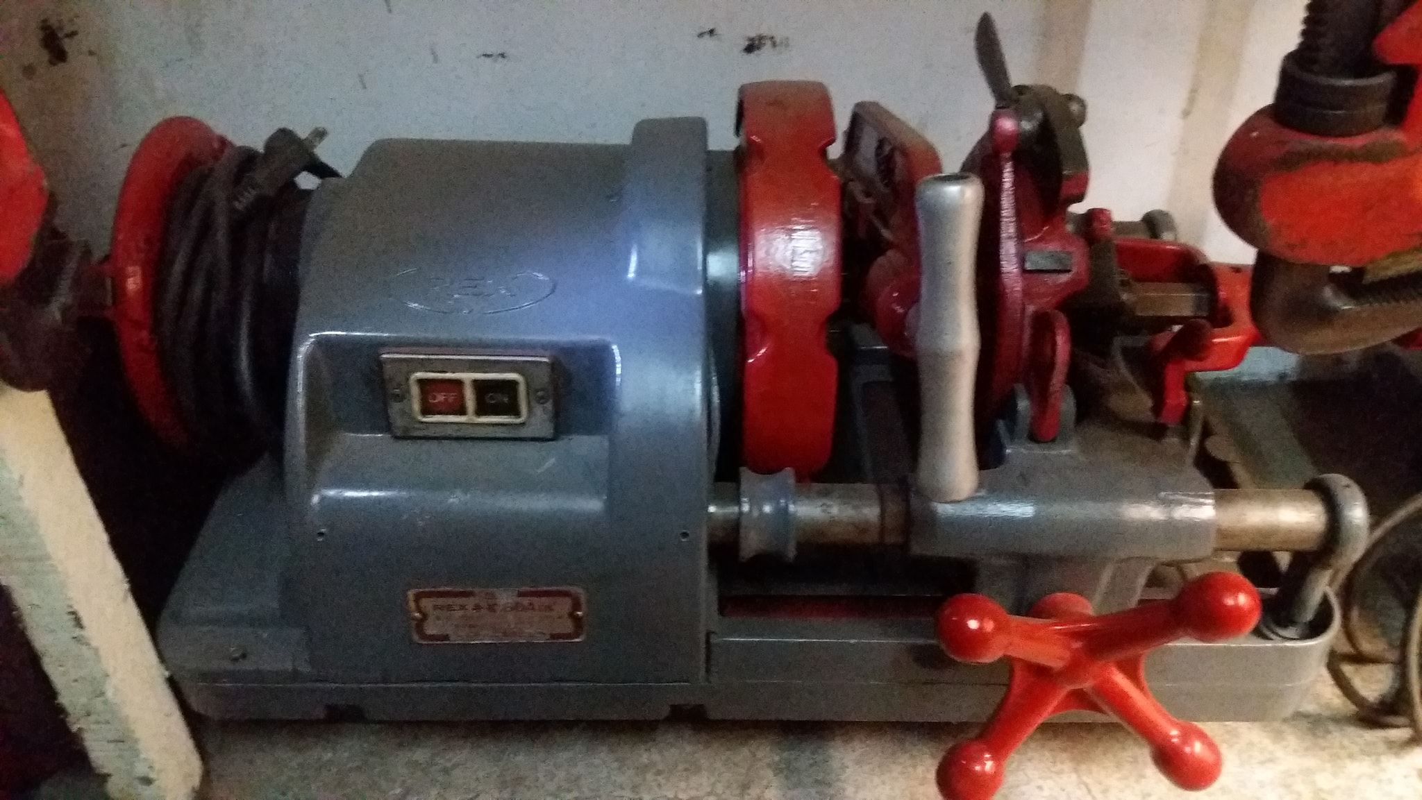 Elvy Variety Store - Tools and Equipment Merchandise, Repair Services