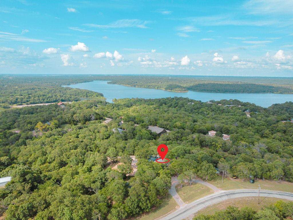 7 Beds 6 Baths - House