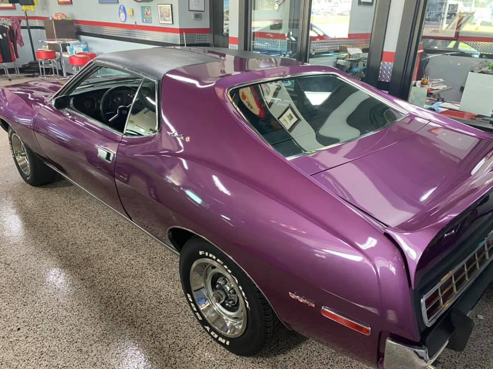 Buy, sell, and trade 1971-1974 AMC Javelins | 1972 SST 360 - less than ...