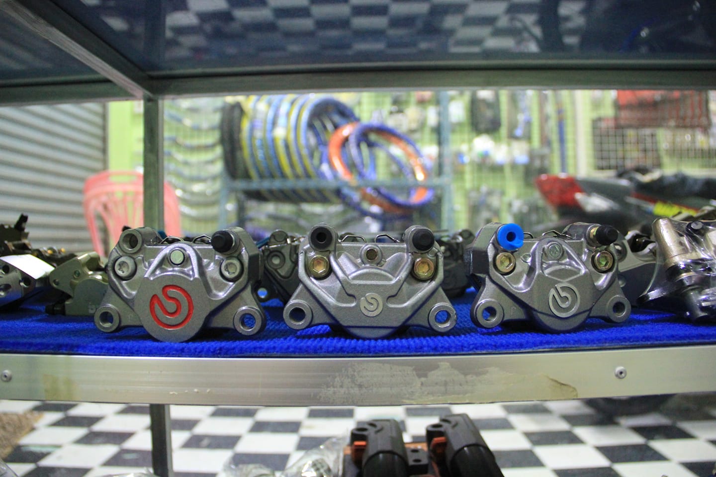 โละ ตัวละ 390 บ.... - โกดังรถซิ่งเพชรบุรี Mark Racing Shop