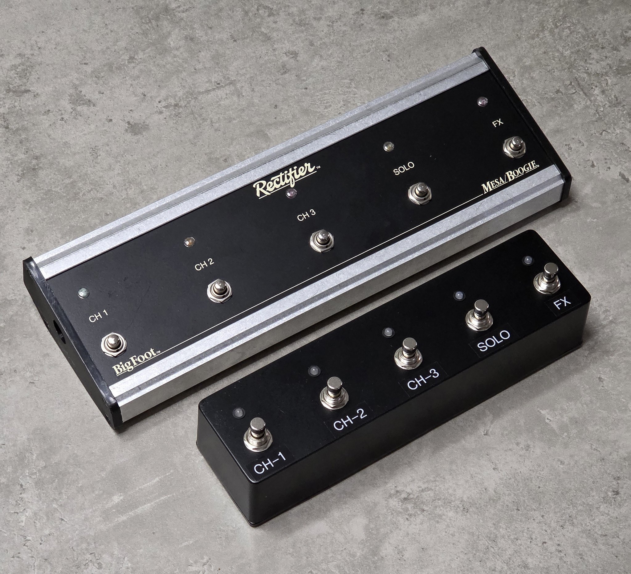 How to build a Bigfoot footswitch for Mesa Boogie Triple Rec