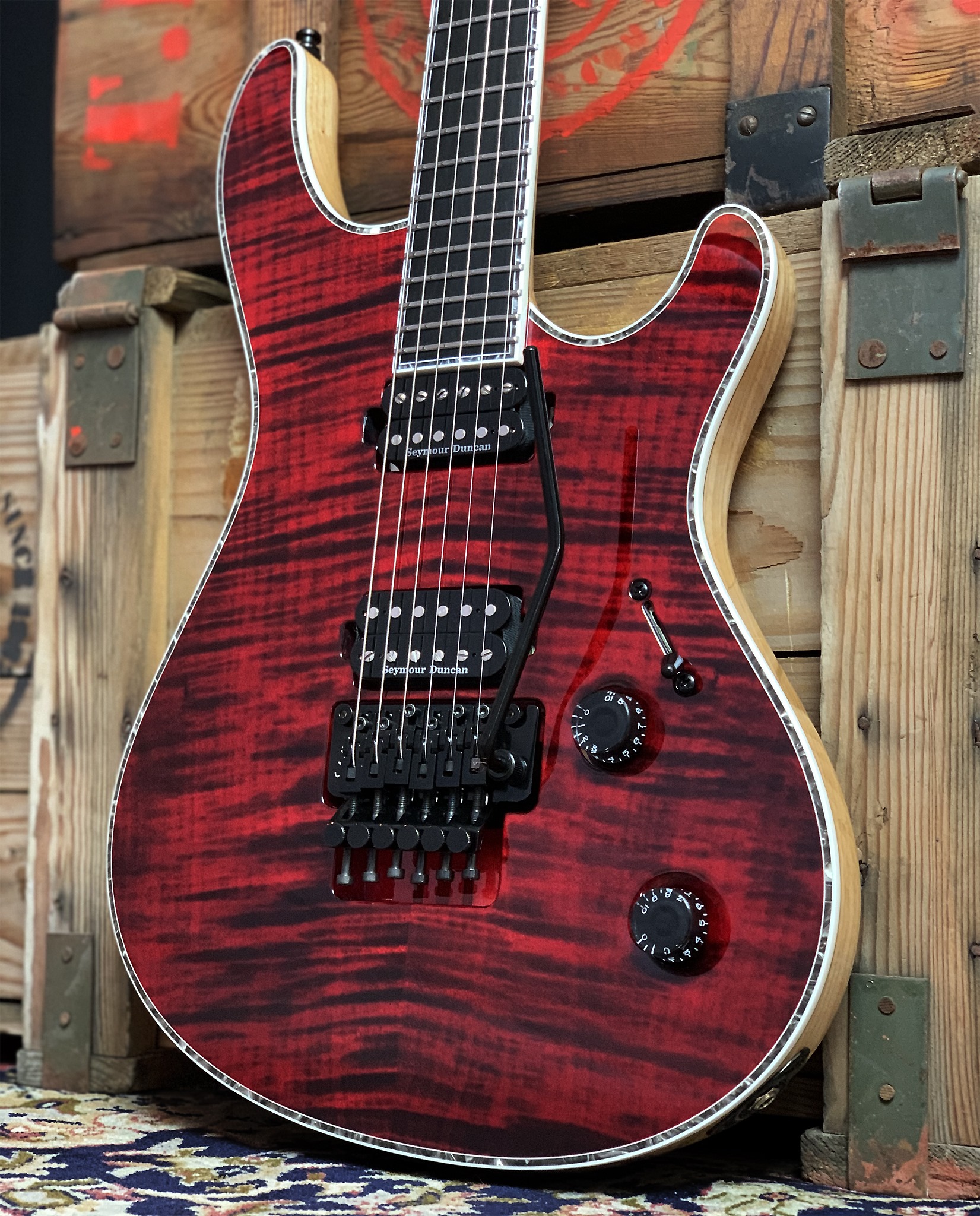 Mayones Regius PRO 6 🎸❤️🔥🤘 Flamed Maple top | Trans Dirty Red