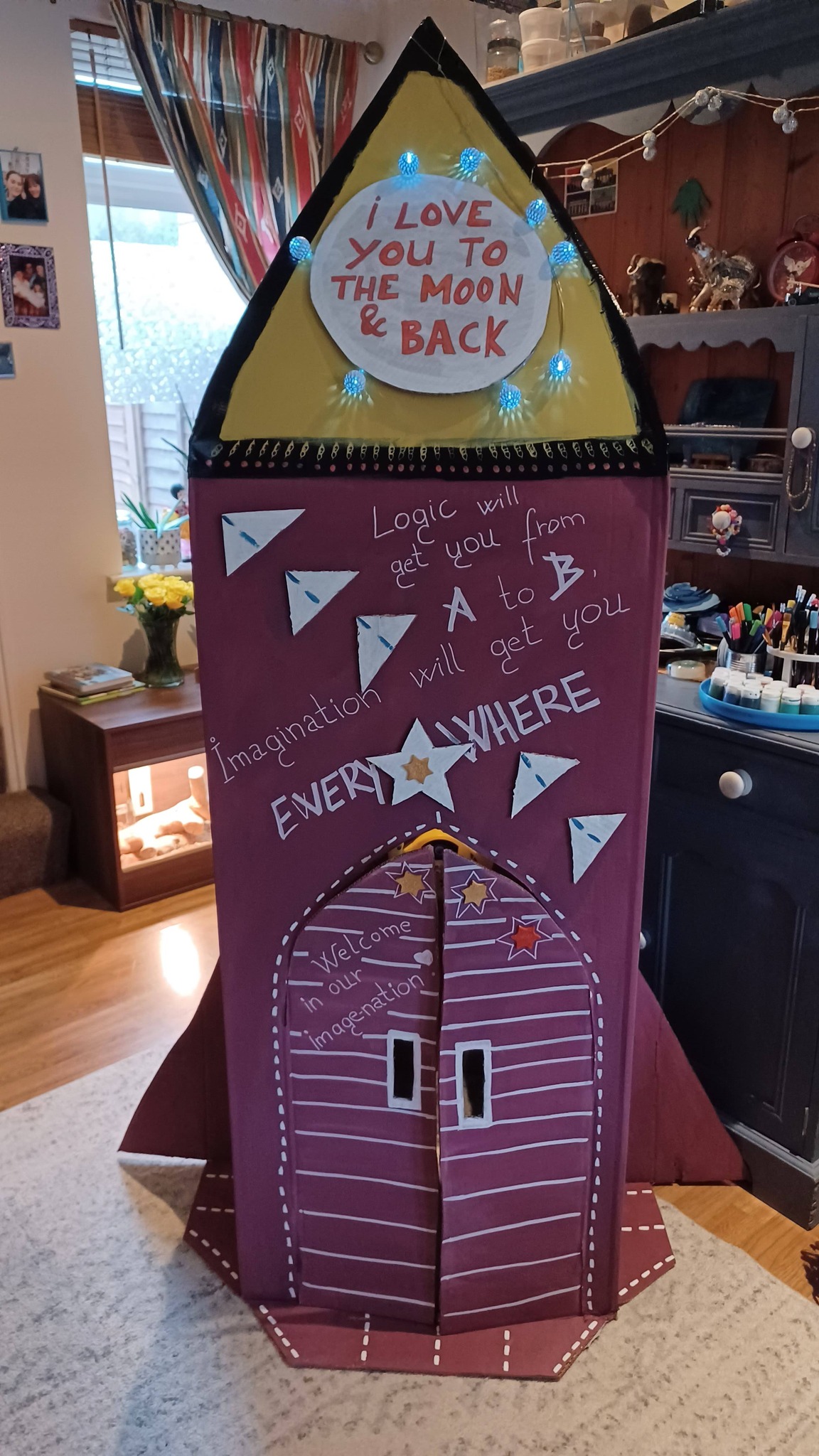 Mini cardboard rocket ship! 🚀 Follow our step-by-step guide at the lin