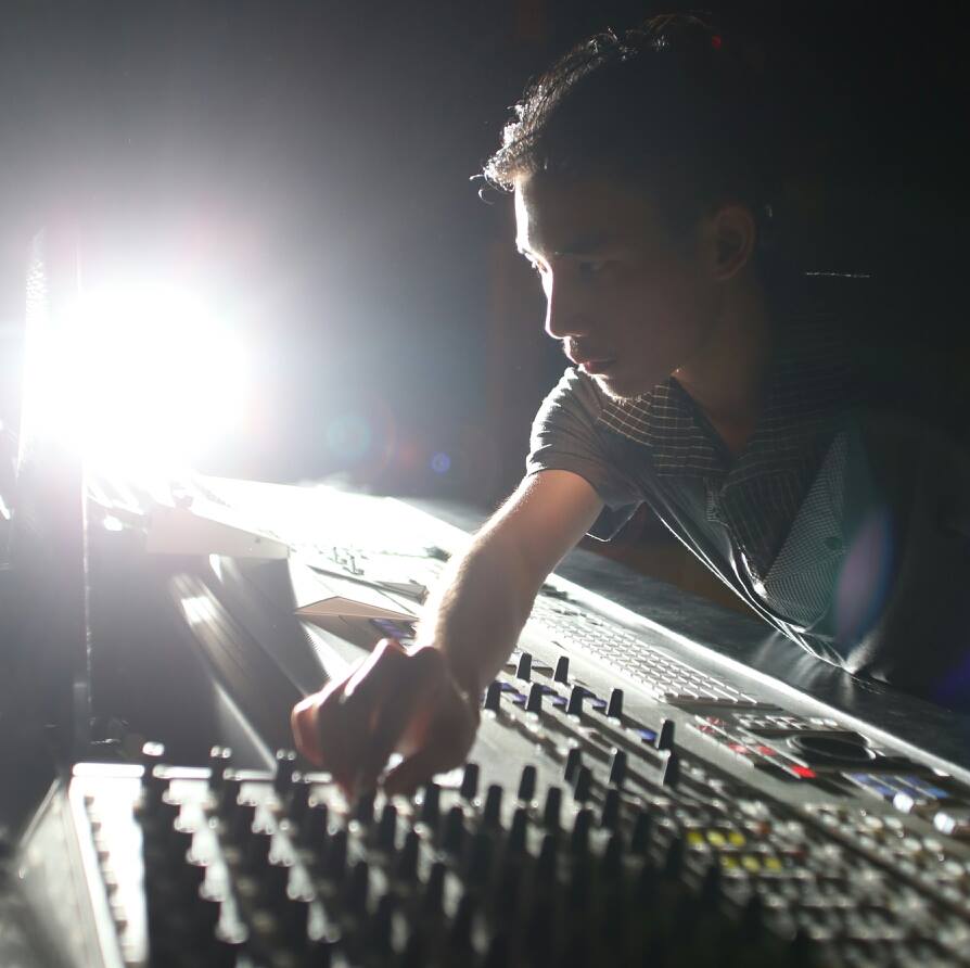 Post Sound Mixers | Could you give me some advice | Facebook