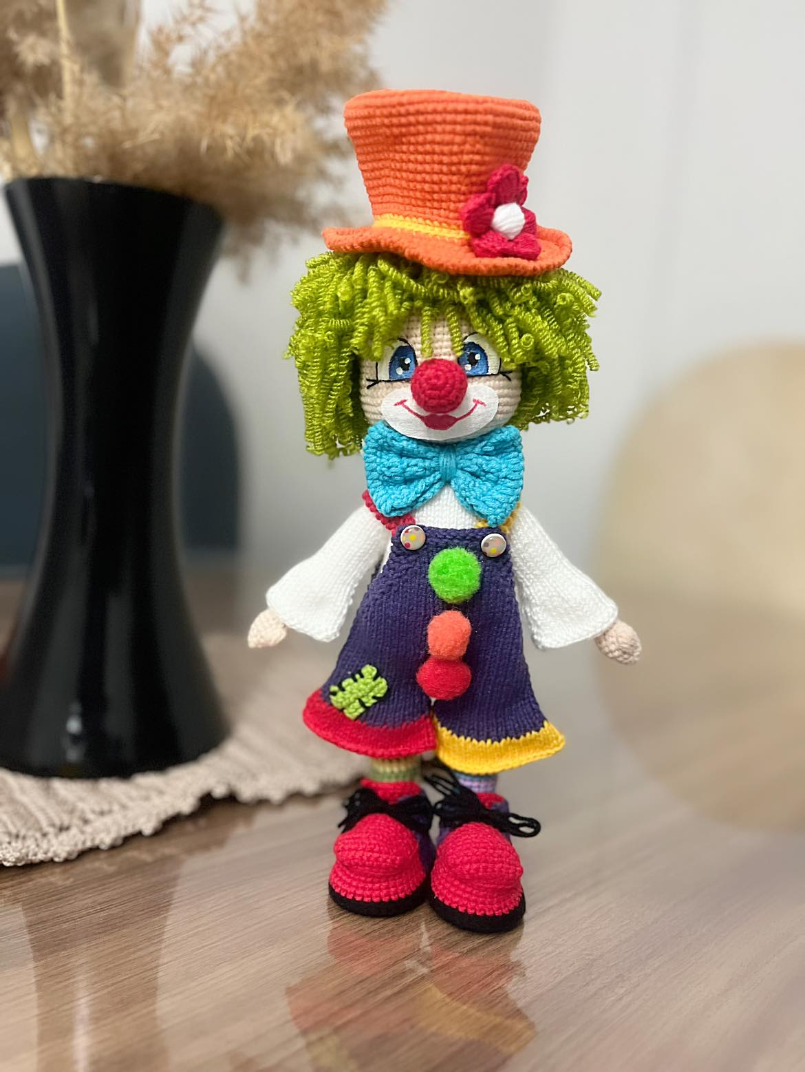 I made another clown that can stand.😊