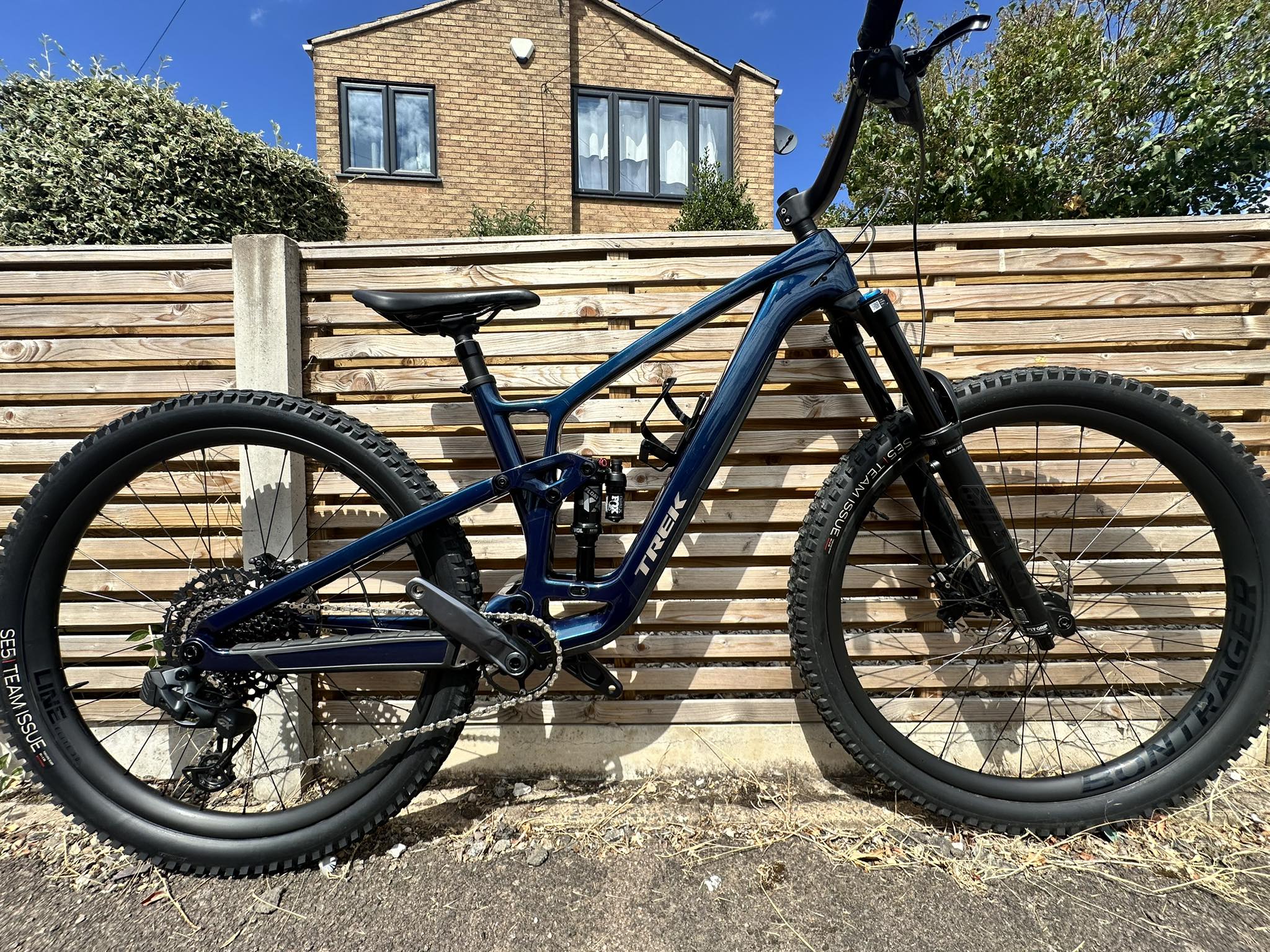 trek bicycle lamar Marlin 6 Gen 3 – Cahaba Cycles LEGO® Herschel Heritage™ Youth Python Color:White/Navy Blue