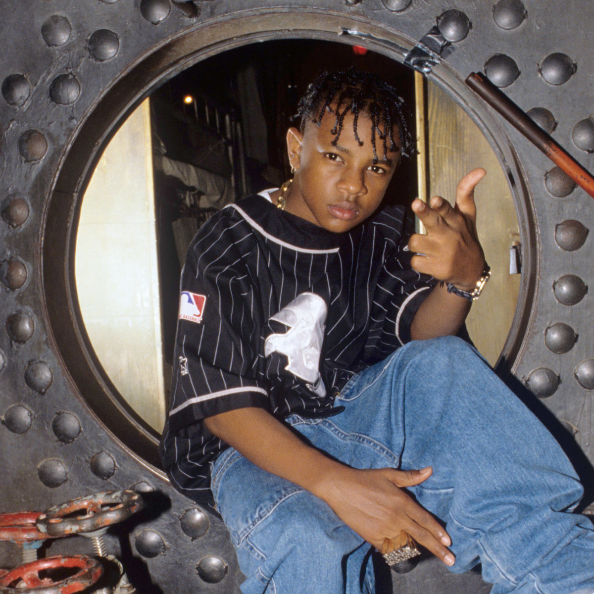 Kriss Kross throughout the 90s! Kriss Kross was a groundbreaking 