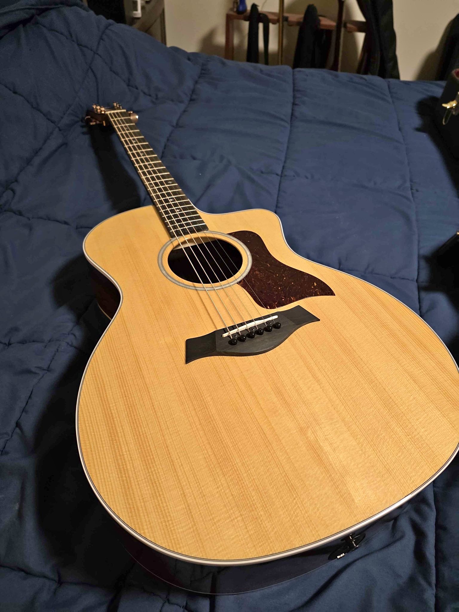 Guild F50-R (2014) - Acoustic Guitars - Elwood, New York | Facebook ...