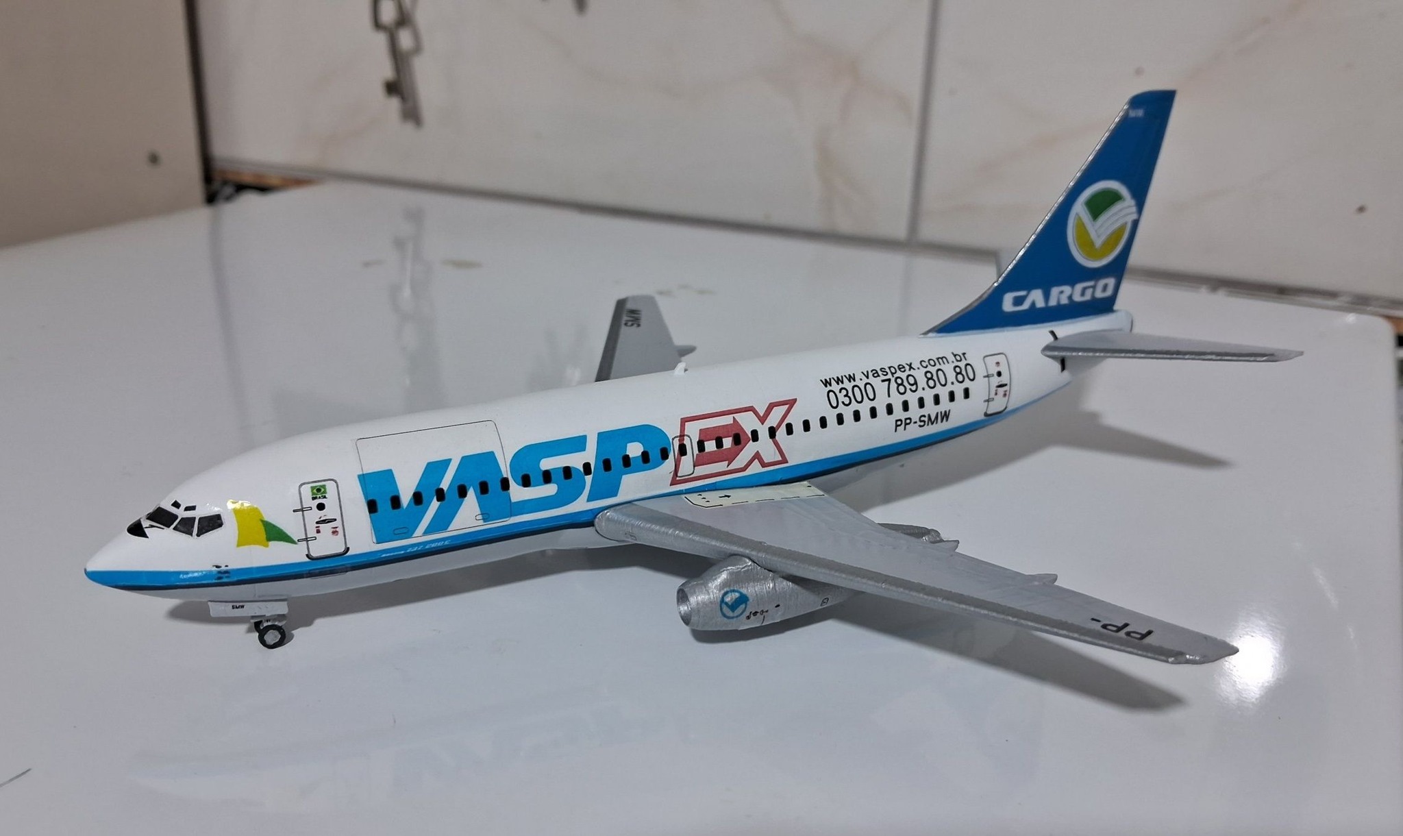 an old 1/144 scale Airfix 737-200 with BraZ resin engines and J