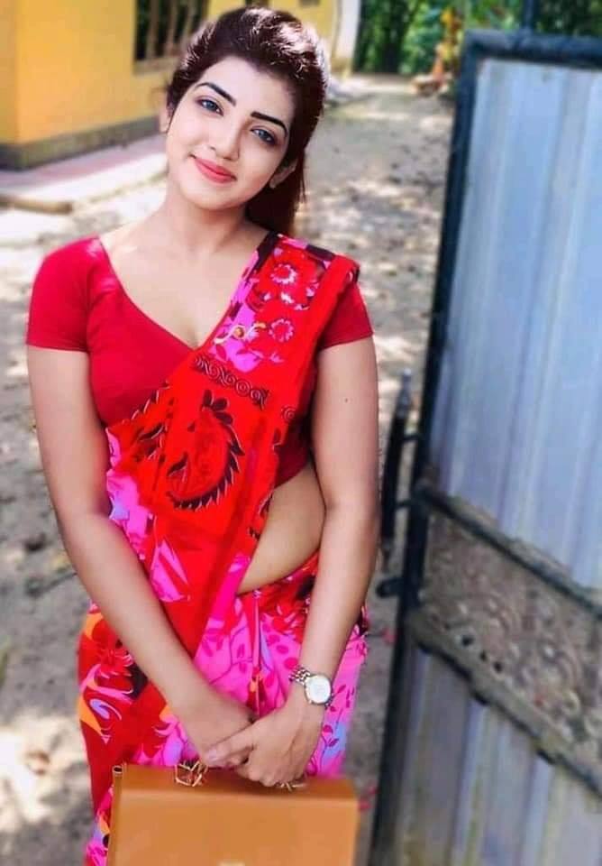 ءء .·**·.م නුඹේ සිනහවයි මා ලබන ජිවය م.·**·