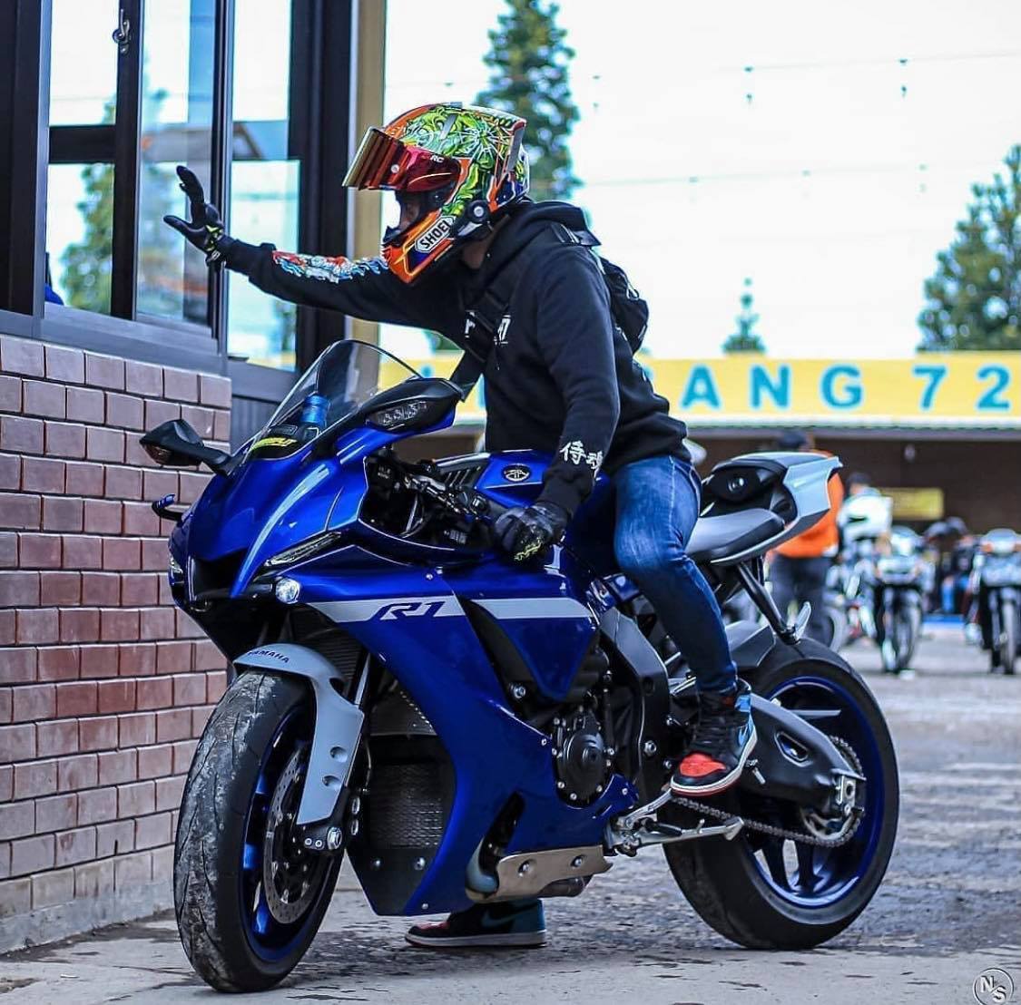 R1 🇯🇵 • รับโอนจอง •... - Yamaha Riders Club Khonkaen