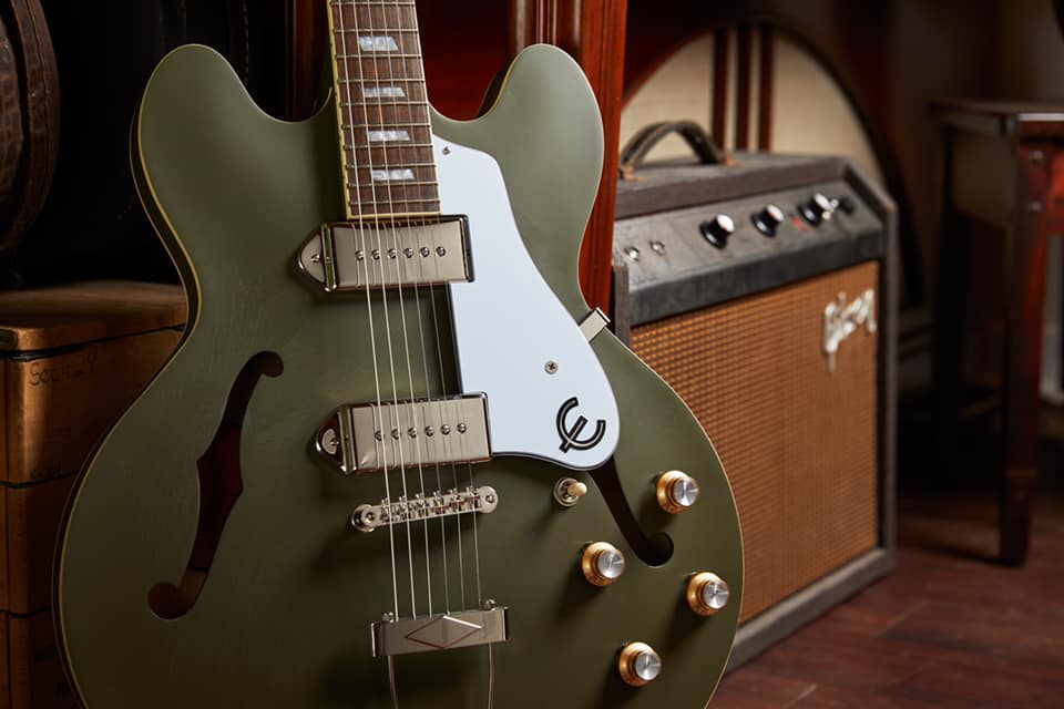 Up close and personal with the Casino Worn in Olive Drab #epiphone