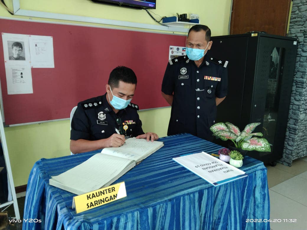 LATIHAN DALAM PERKHIDMATAN... - Polis Daerah Kota Kinabalu
