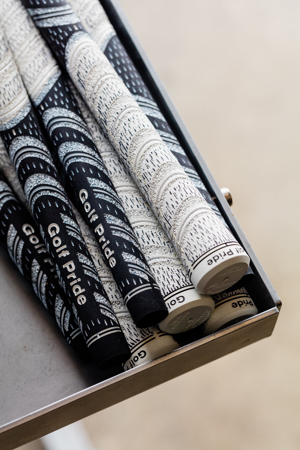 Sheesh. How good do these MCC Whiteout grips look? 🔥 #GolfPride